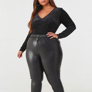 Plus Size Long Sleeve Glitter Dot Bodysuit-Size 2X